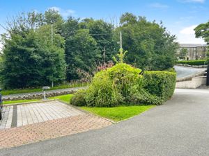 Parking- click for photo gallery